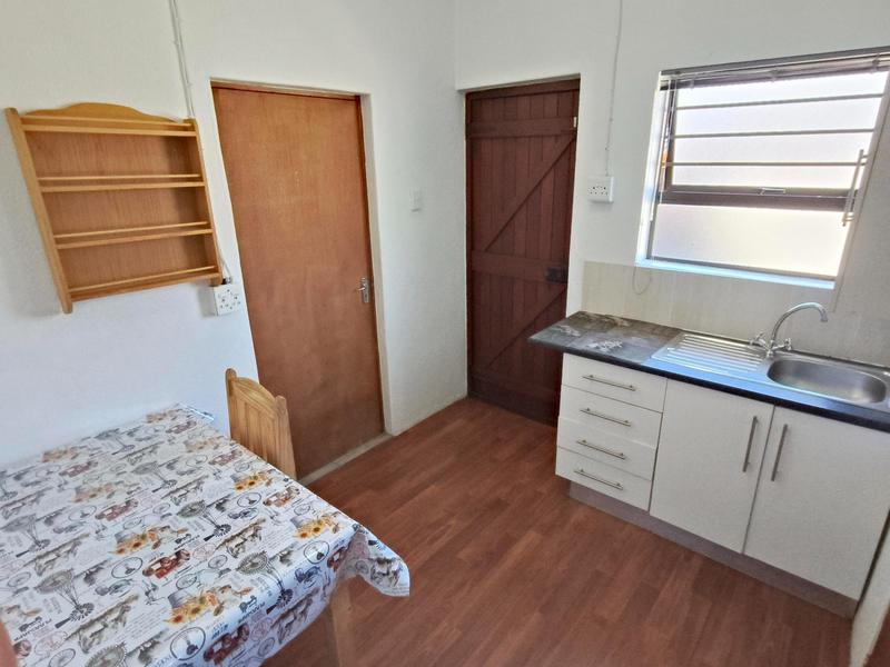 To Let 1 Bedroom Property for Rent in Bracken Heights Western Cape